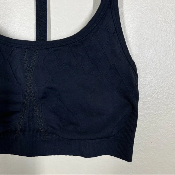 Athleta Black Womens Fitted Seamless Racer Back Sports Bra Size Medium - Picture 2 of 8